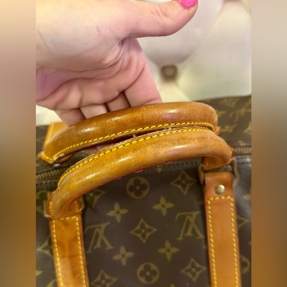Louis Vuitton Monogram Keepall 50 - Picture 11 of 15